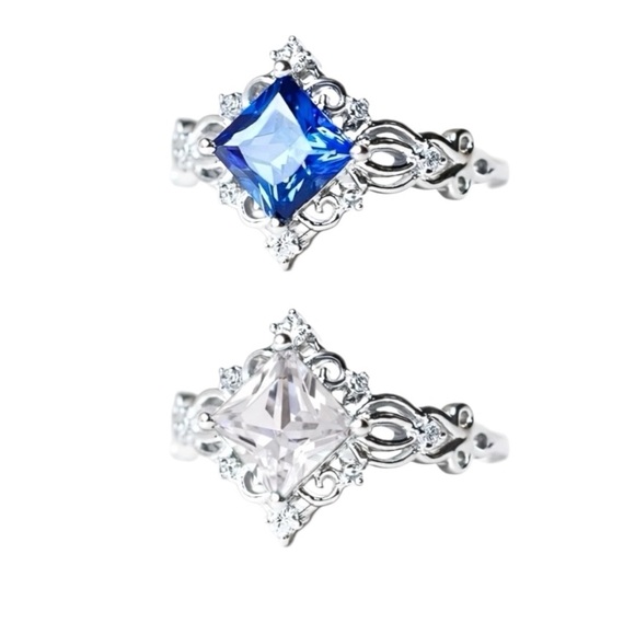 Jewelry - Dainty Blue Silver Victorian Inspired Ring